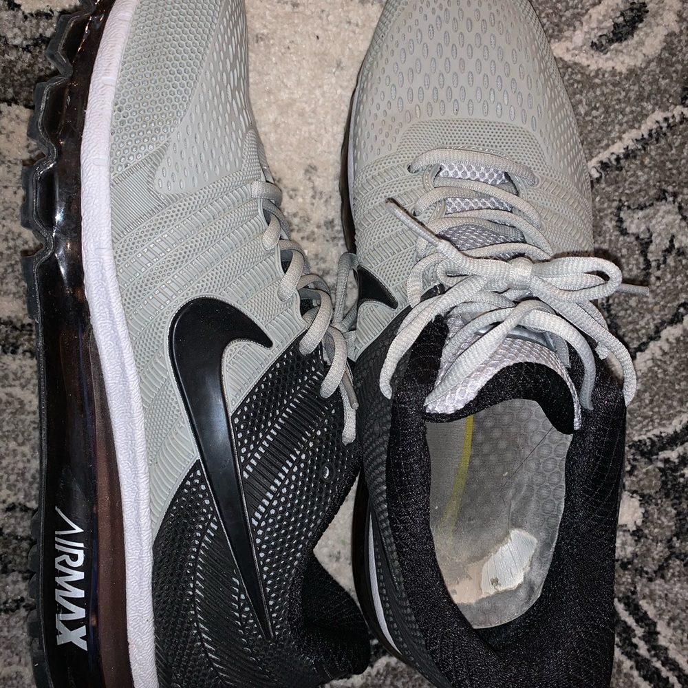 Size 11 Nike AirMax.